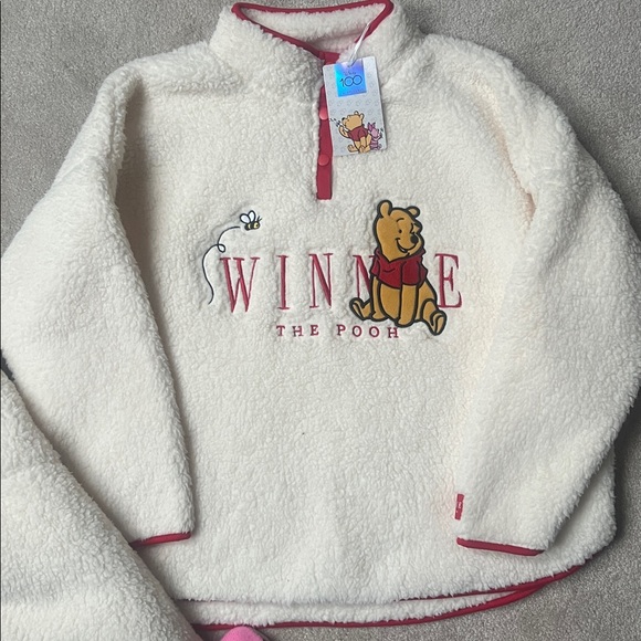 Winnie the Pooh Fleece Set - Picture 2 of 7